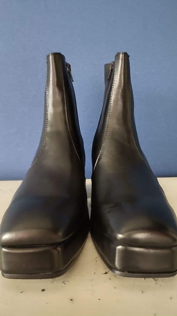 フープディドゥ8cmヒールブーツ255cm新品定価31900円