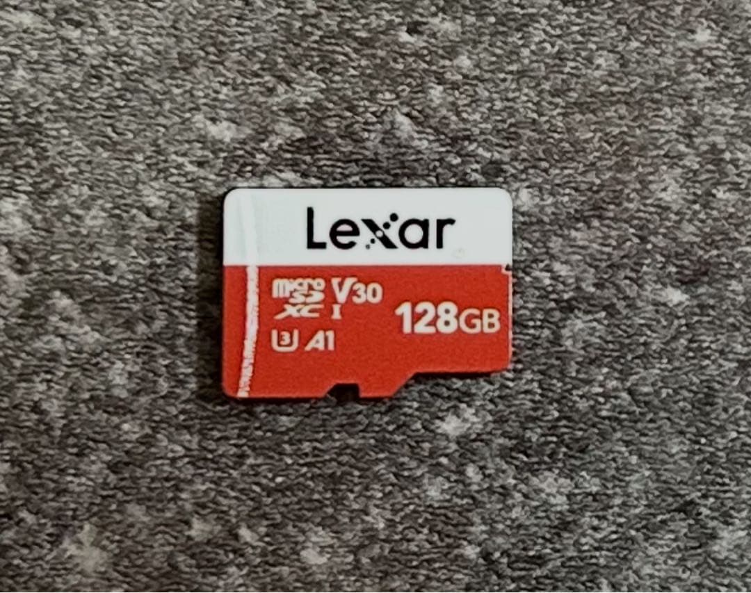 美品 Nintendo Switch light ブルー 本体 ケース付き