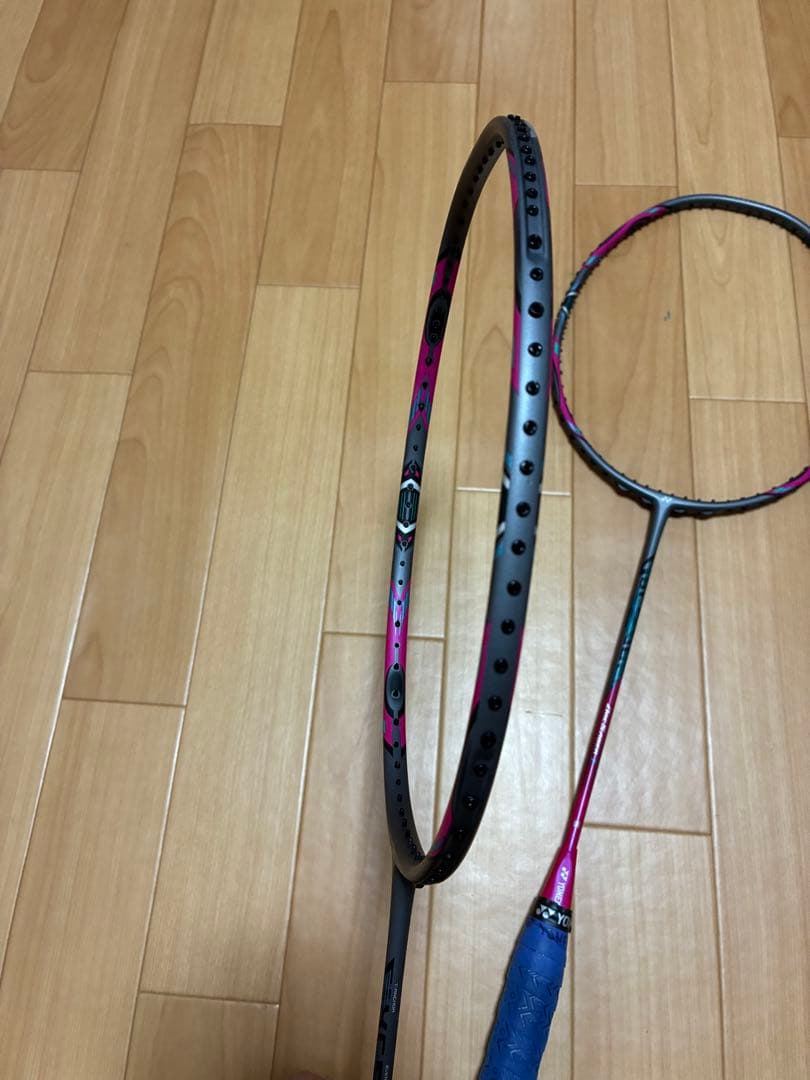 バドミントンラケット　ARCSABER 1 2本セット