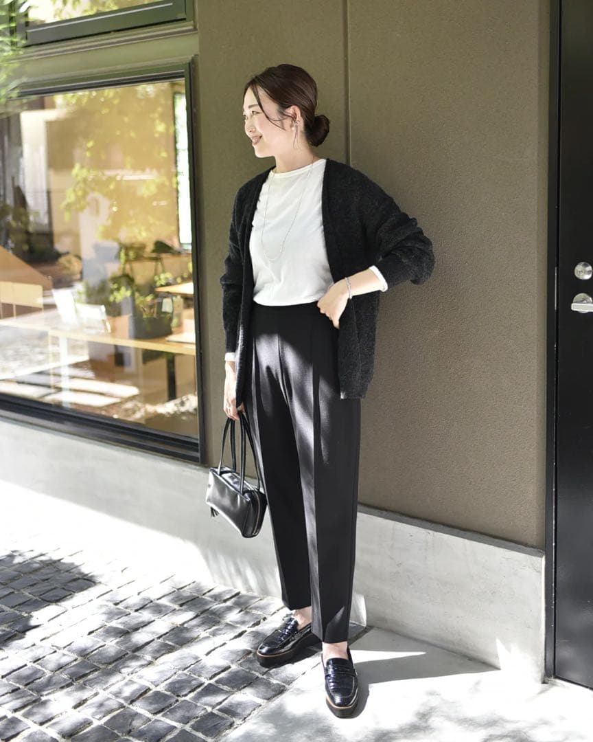 OUR 洗える裏起毛のあったかテーパードパンツ　グレー