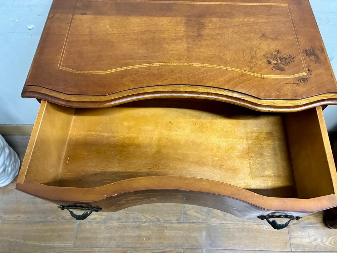 管452☆イタリア製☆アンティーク☆象嵌細工☆猫脚☆3段チェスト