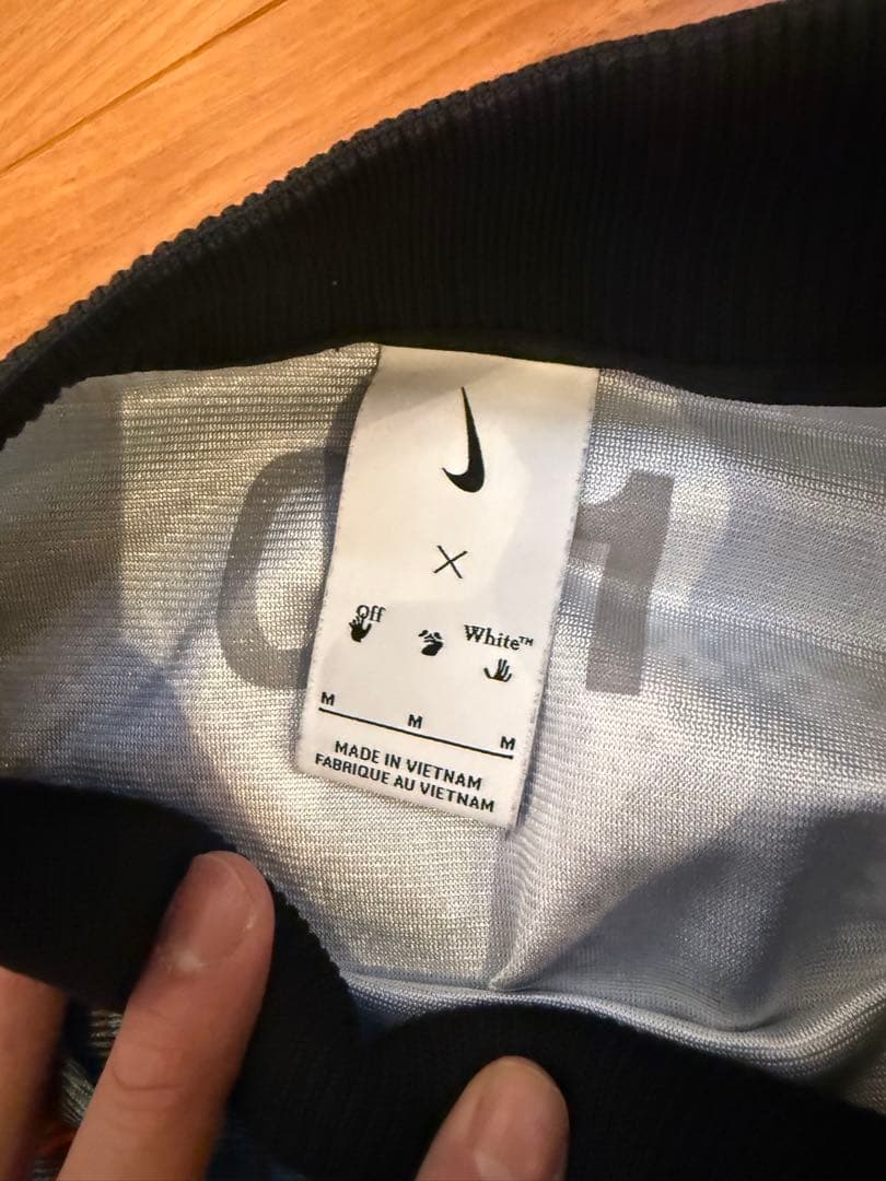 off white NIKE サッカーシャツ Mサイズ