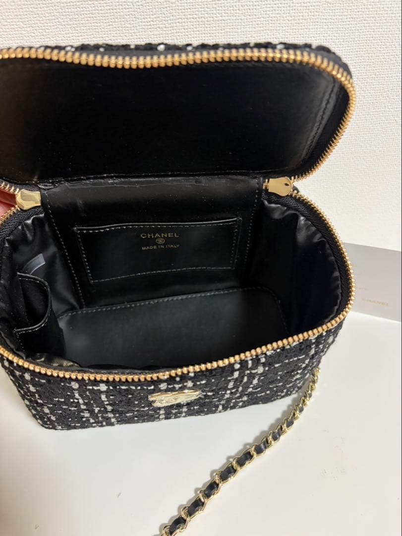 CHANEL シャネル　ノベルティ　チェーン　ショルダーバッグ　ツイード
