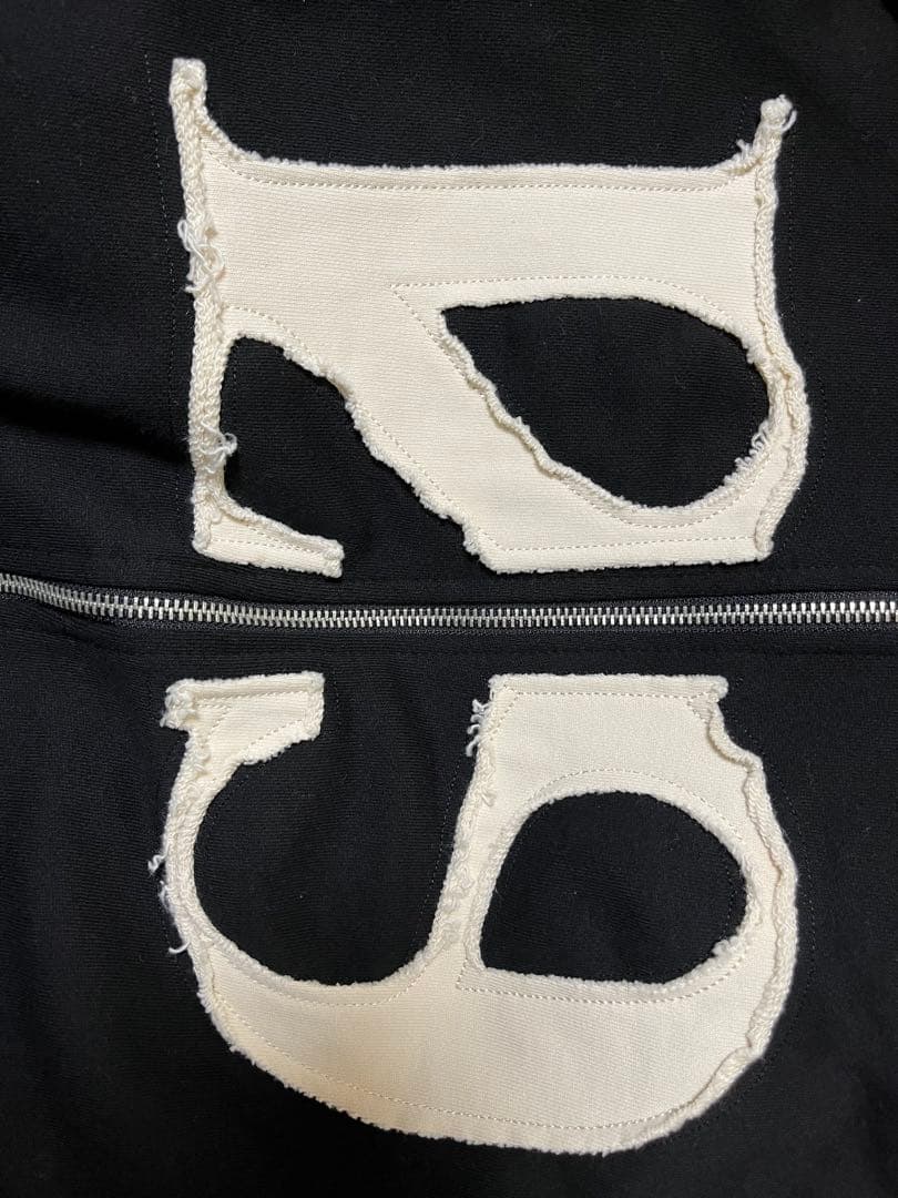 ILLIGO ブラックパーカーM