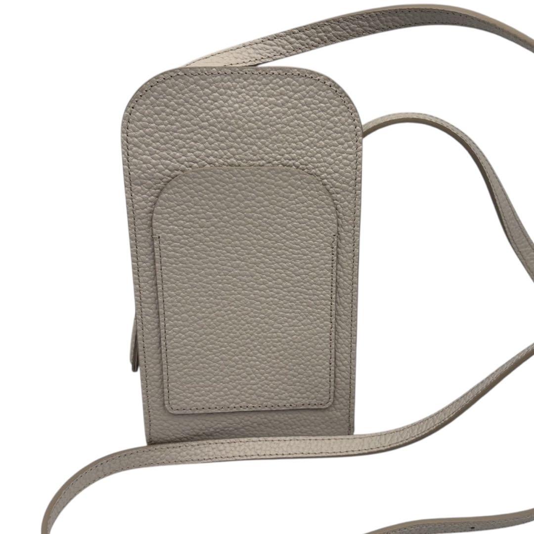 極美品 IANNE ラポシュ スマホショルダー ベージュ ATAO アタオ 本革