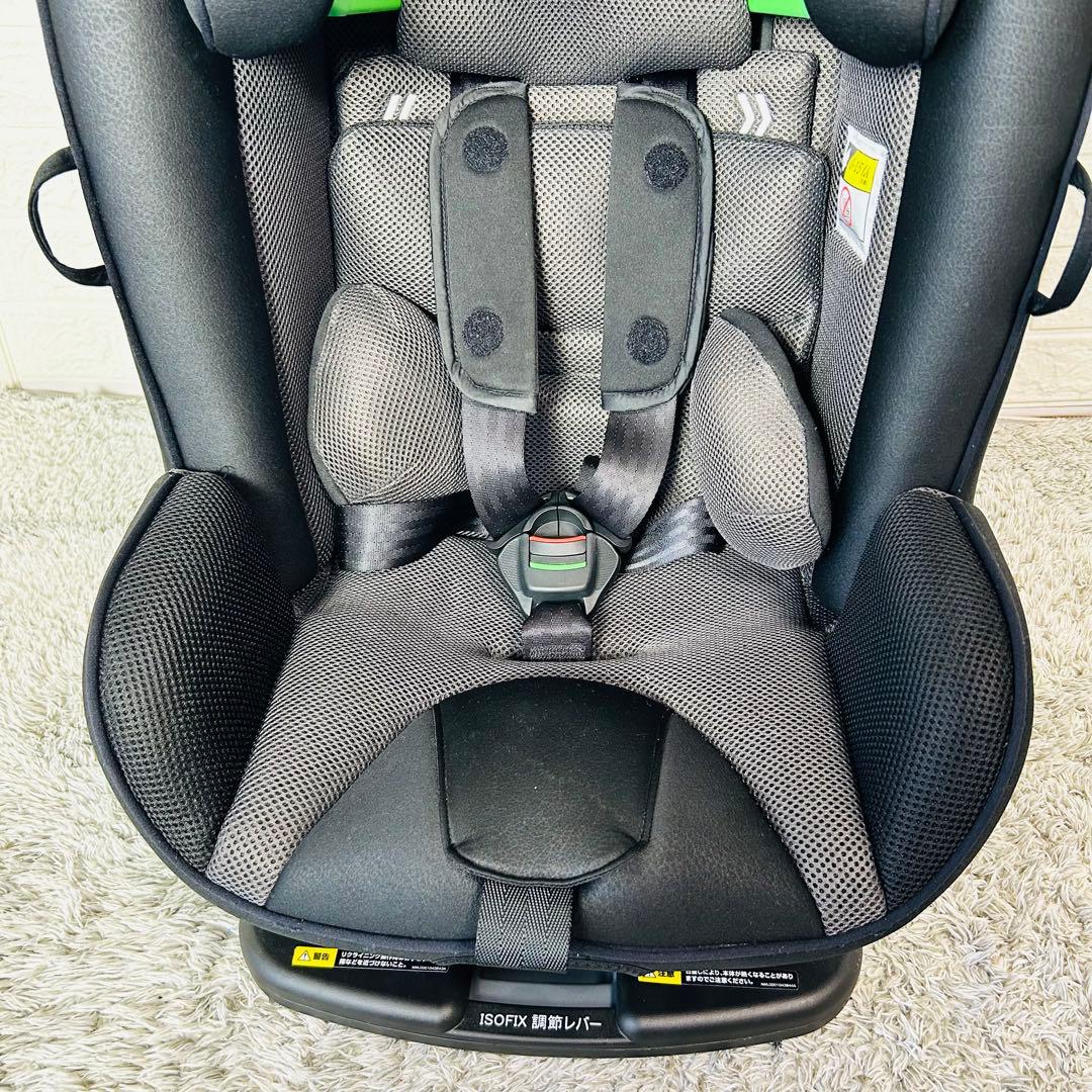 美品 アップリカ フォームフィットISOFIX 360°セーフティー