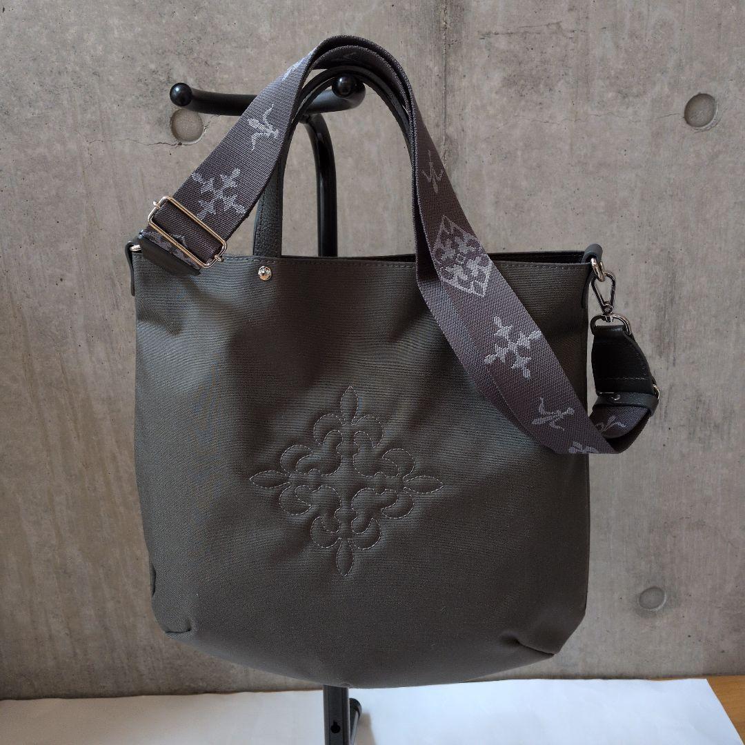 russet　ラシット　ナイロン2wayショルダー　トートバック　グレー