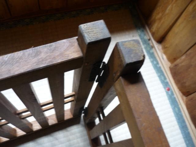 帳場格子　三つ折り　時代もの　木製　商店帳場　仕切り　商店帳場