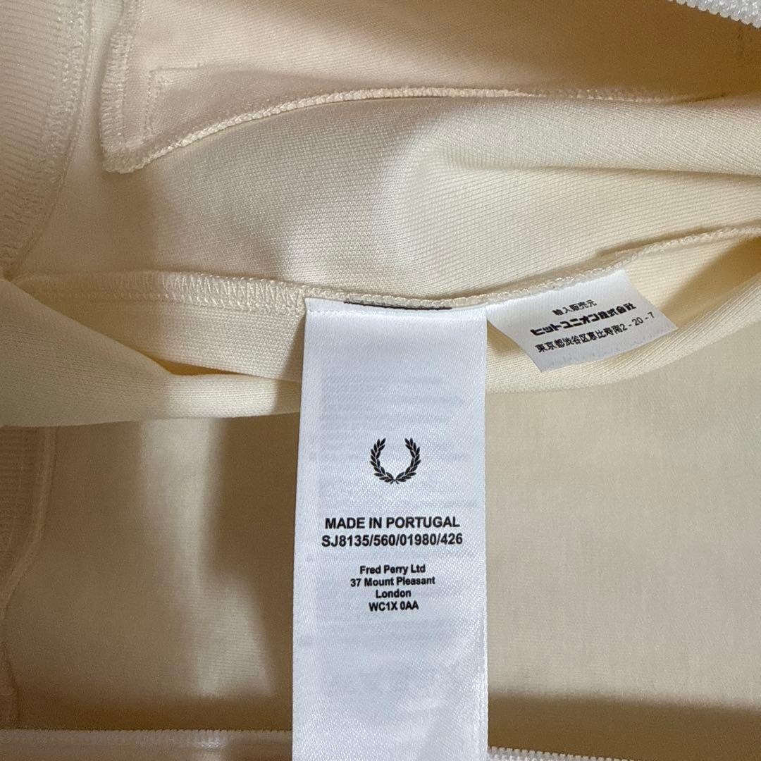 FRED PERRYフレッドペリー　トラックジャケット　ベージュ　サイズ10