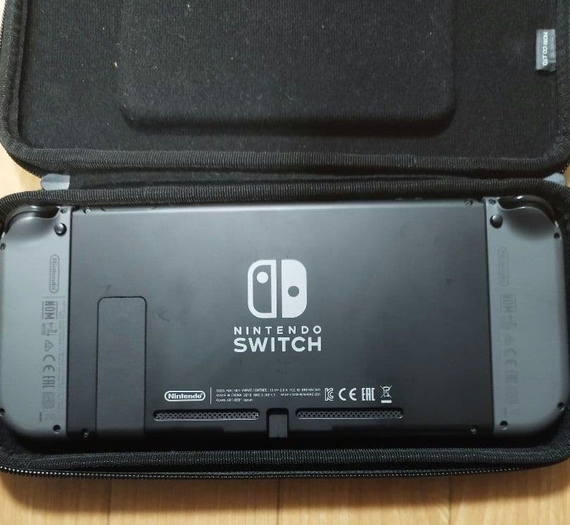 Nintendo Switch 本体 グレー 　汎用コントローラー他おまけ