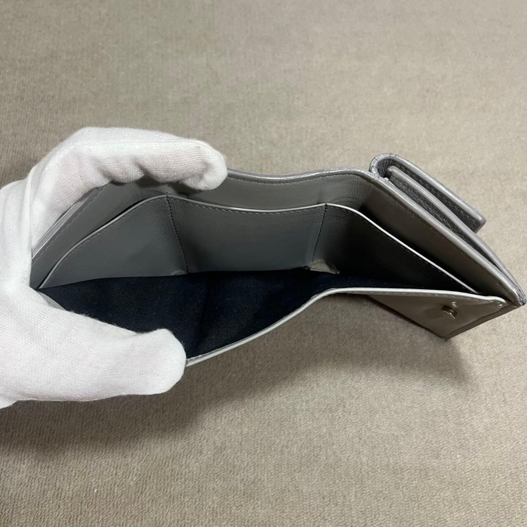 【美品】Dior ディオール　三つ折り財布　ウォレット コンパクト CDアイコン