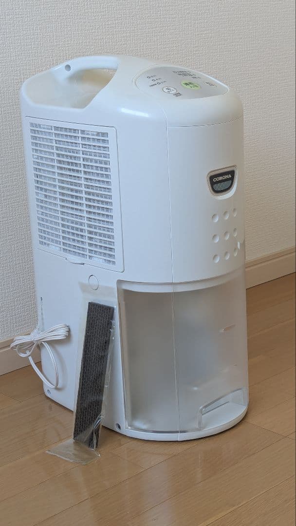 ★未使用品　CORONA 除湿機　CD-P6315-W