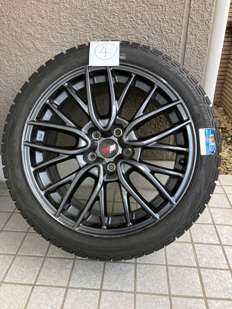 ＷＲＸスタッドレスタイヤセットＳＴＩ④