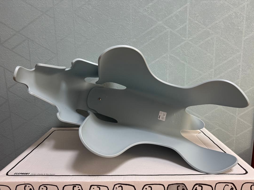 【正規品】ヴィトラ　イームズ エレファント アイスグレー H415mm