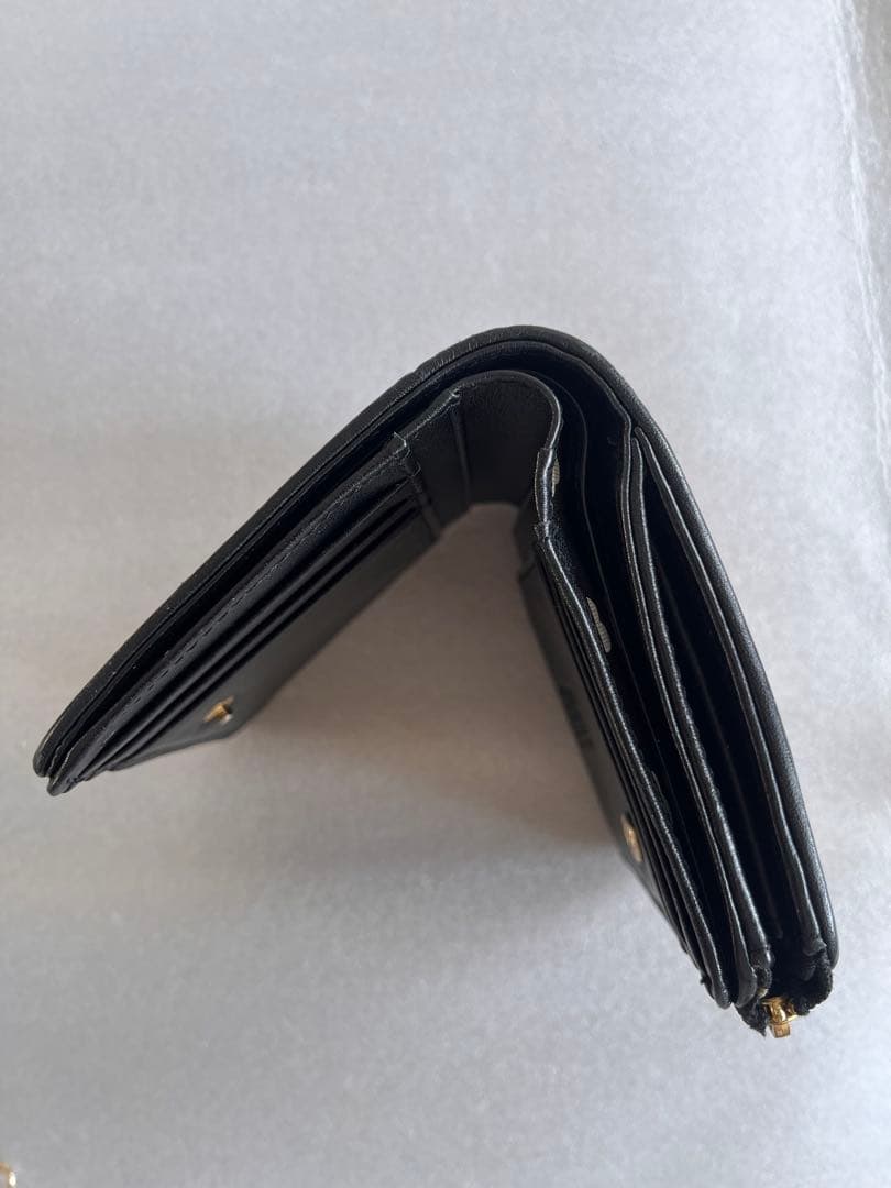 【完売品】MARY QUANT スクエアキルトウォレット ベージュ×ブラック