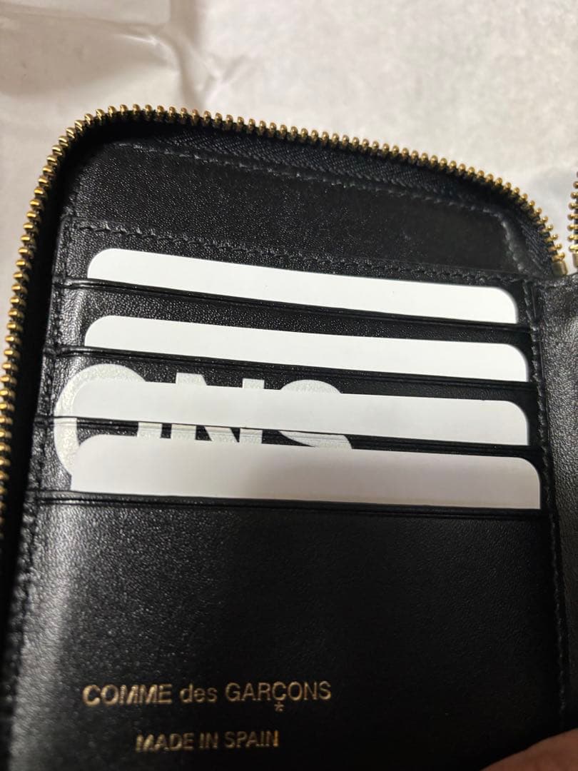 処分価格　22時59分まで　コム デ ギャルソン　財布　未使用　 新品　正規品