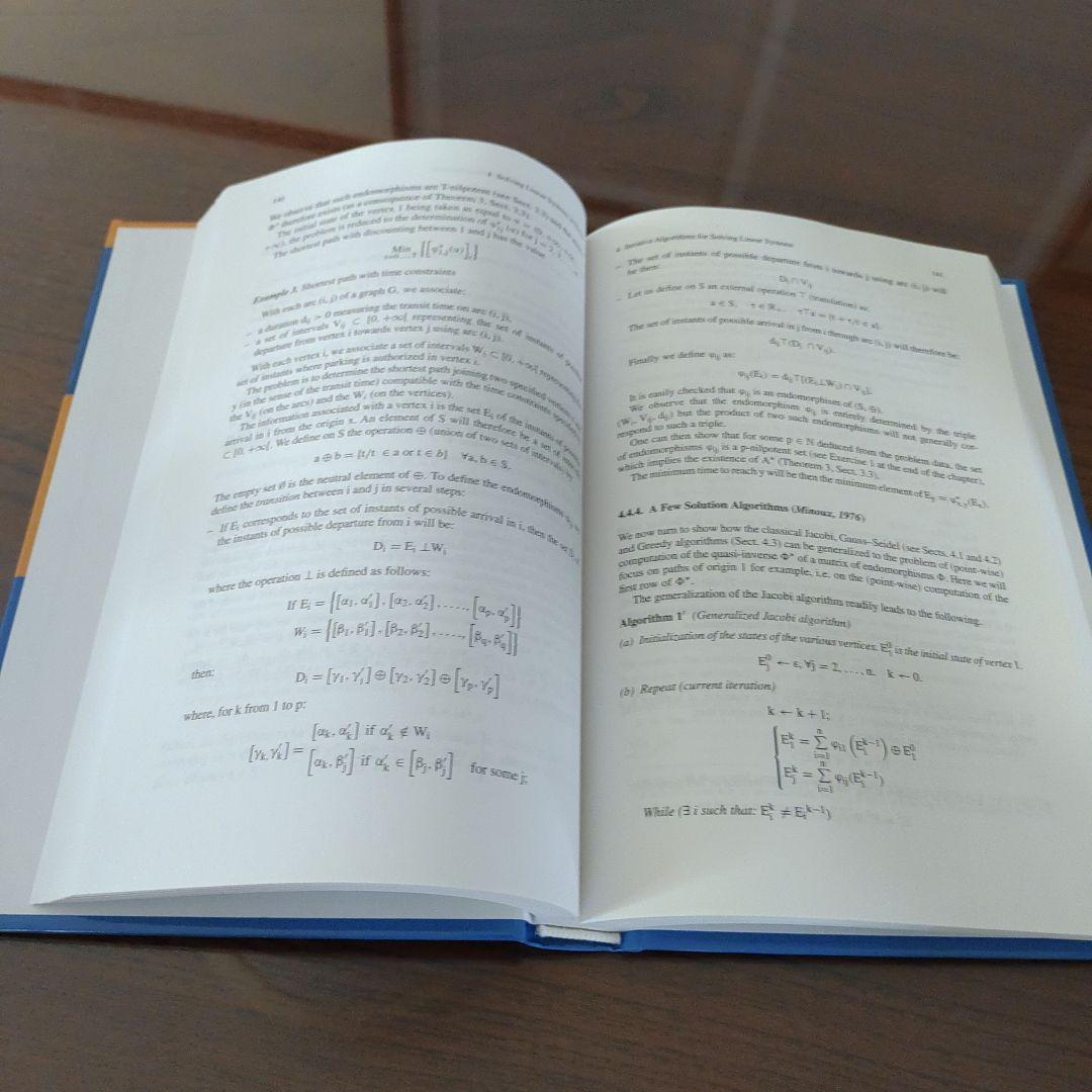 洋書 Graphs, Dioids and Semirings