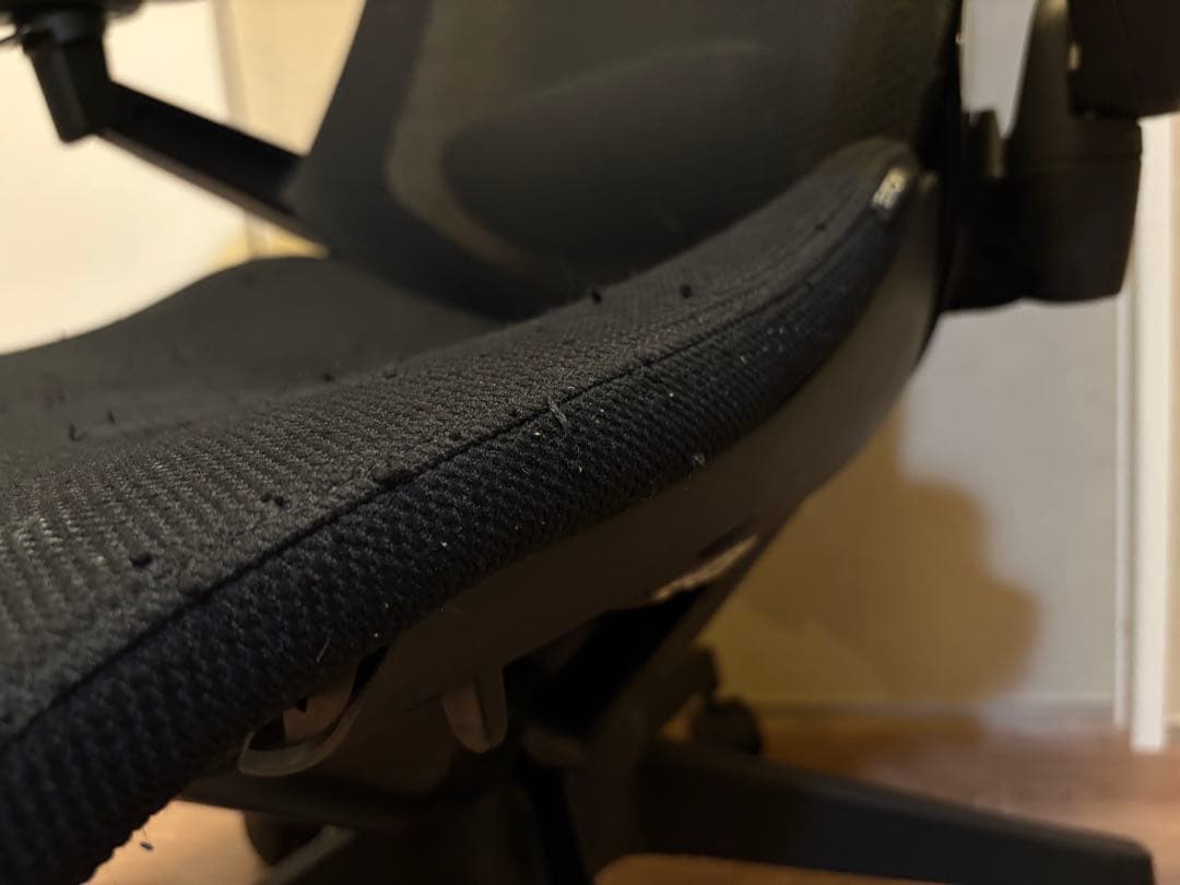 イトーキ アクトチェア ブラック+座面カバー付