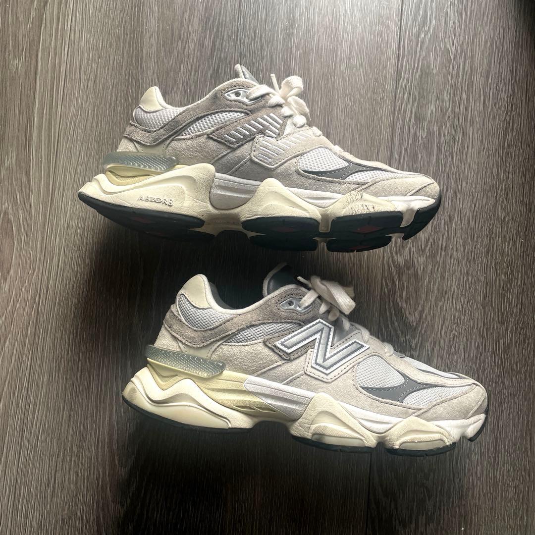 靴 New Balance U9060GRY 24Cm