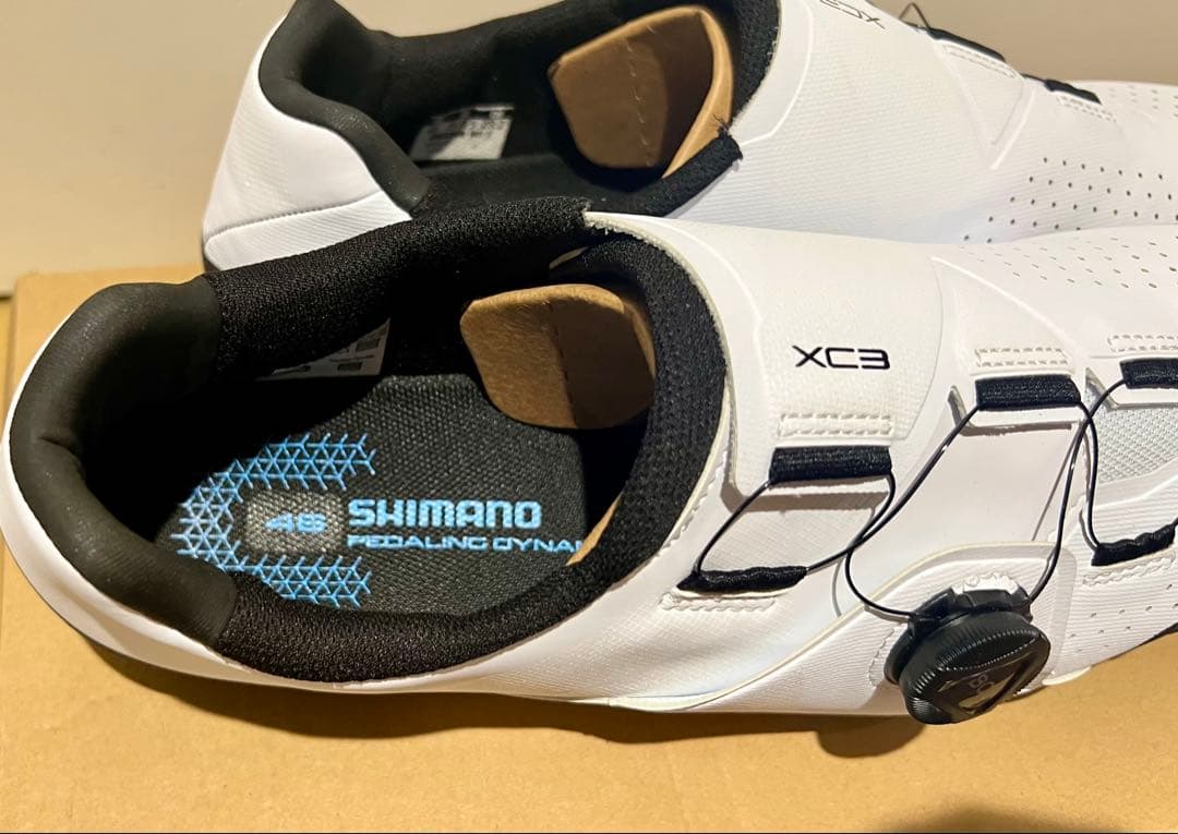 シマノ　サイクルシューズ　XC3 未使用 29.2