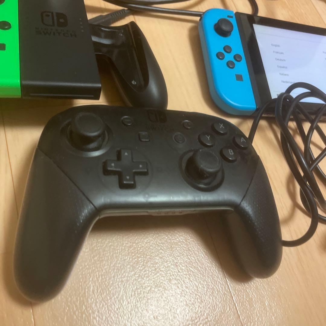 Nintendo Switch 本体 ジョイコン 青/赤/緑 プロコン付き