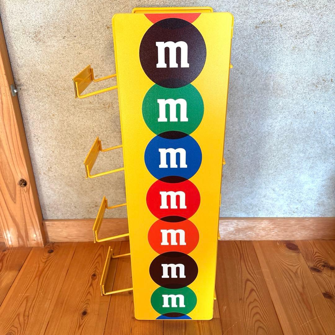 エムアンドエムズ　ストアディスプレイ　ラック　シェルフ　アメトイ　店舗用