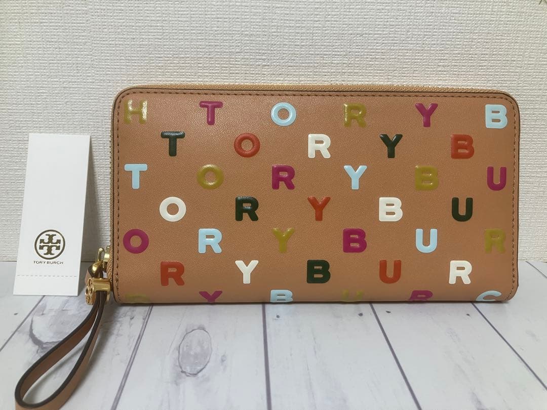 【未使用保管品】トリーバーチ　長財布　レタープリント　ラウンドジップ