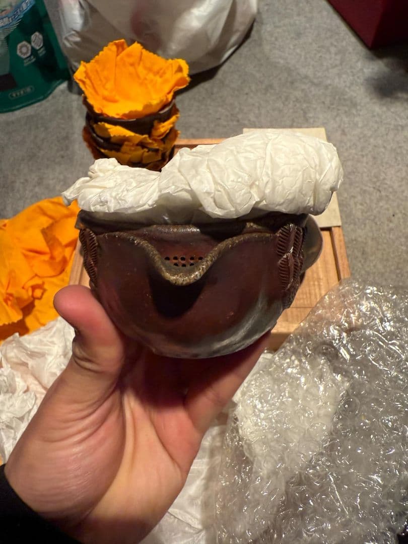 か*る様 (備前手造鶴紋章超細工ぐ茶器)