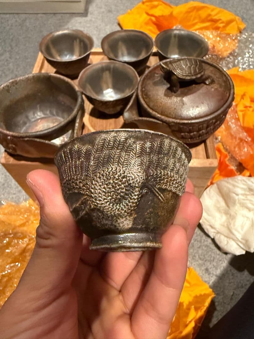 か*る様 (備前手造鶴紋章超細工ぐ茶器)