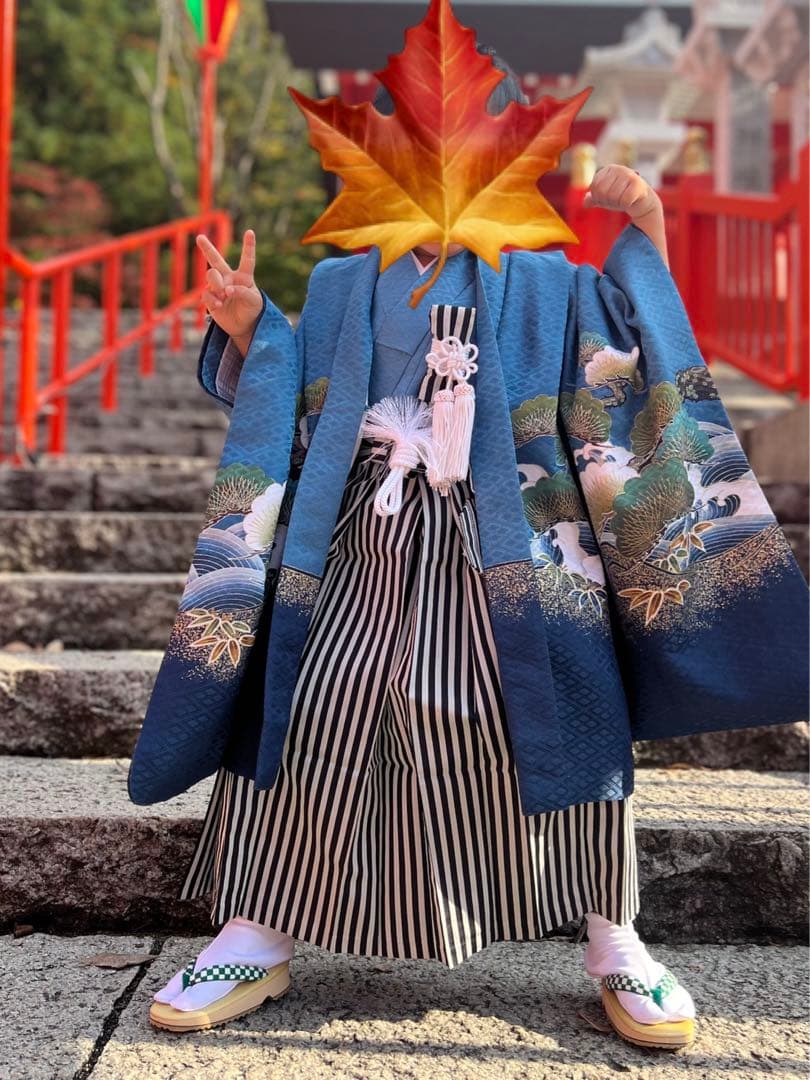 青色 鷹と松の刺繍 着物