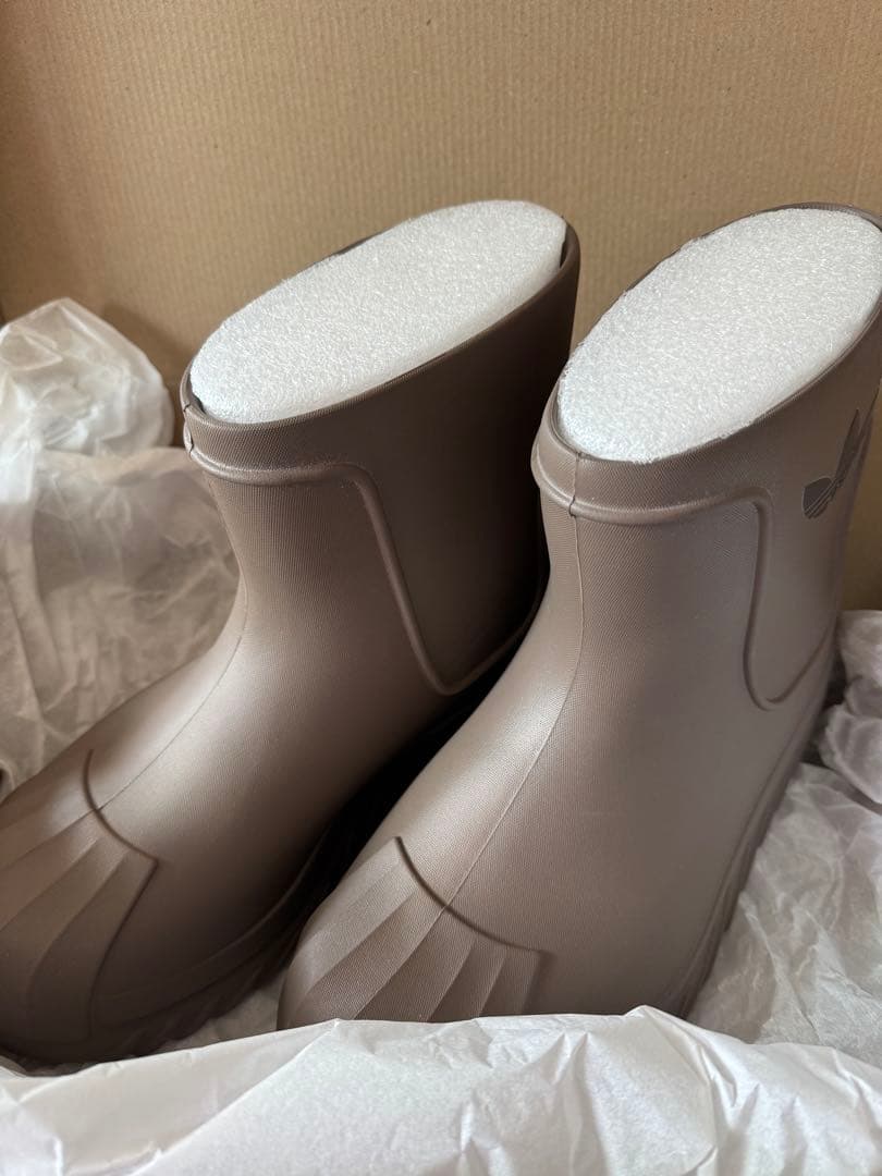 adidas アディフォーム SST ブーツ 長靴　27.５