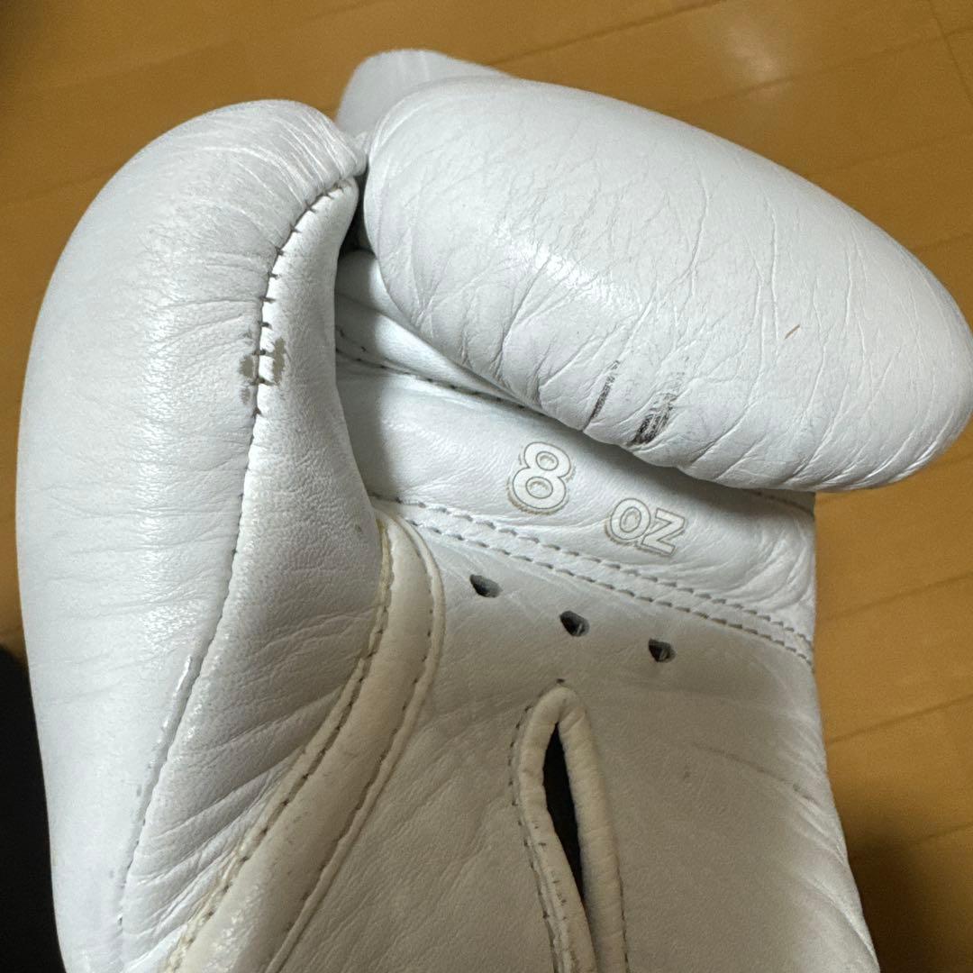 Winning ボクシンググローブ 8オンス プラスお手入れセット