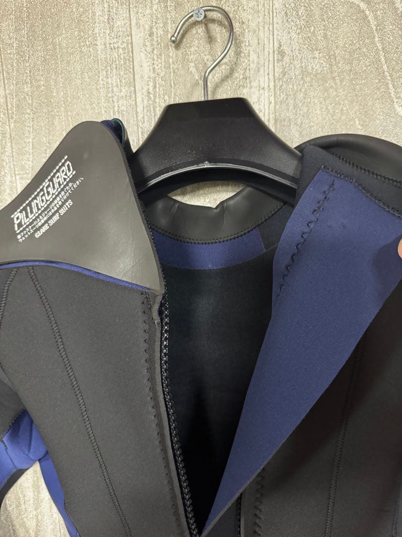 未使用FLASH PACKER ウェットスーツAM-TYPE ジャーフルLサイズ