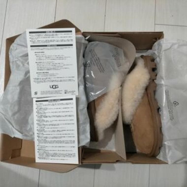 UGG Coquette 5125 スリッパ チェスナット 23cm 新品
