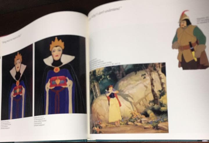 能登地震寄付　白雪姫と七人のこびと 制作過程　ディズニー　英語　大型本