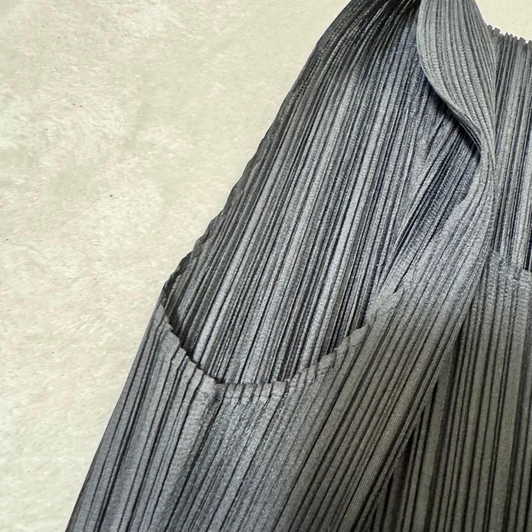 極美品✨PLEATS PLEASE プリーツ　ブラック　ノースリーブ　トップス