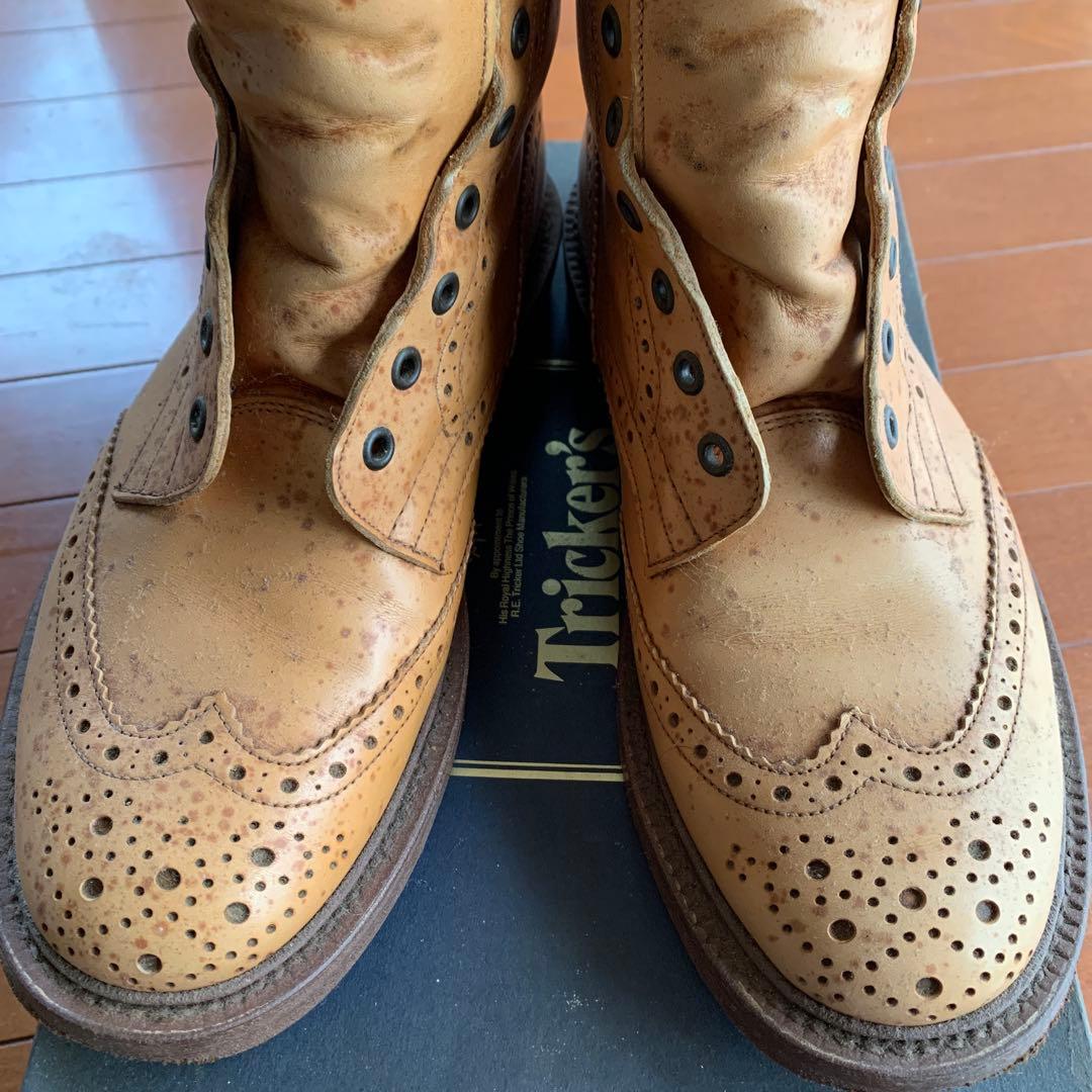 セール！Tricker's ベージュ ブローグブーツ