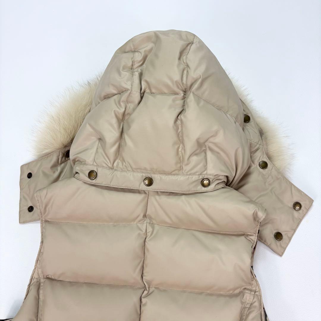 人気✨バーバリーロンドン ダウンベスト ノバチェック ブルーフォックス 36