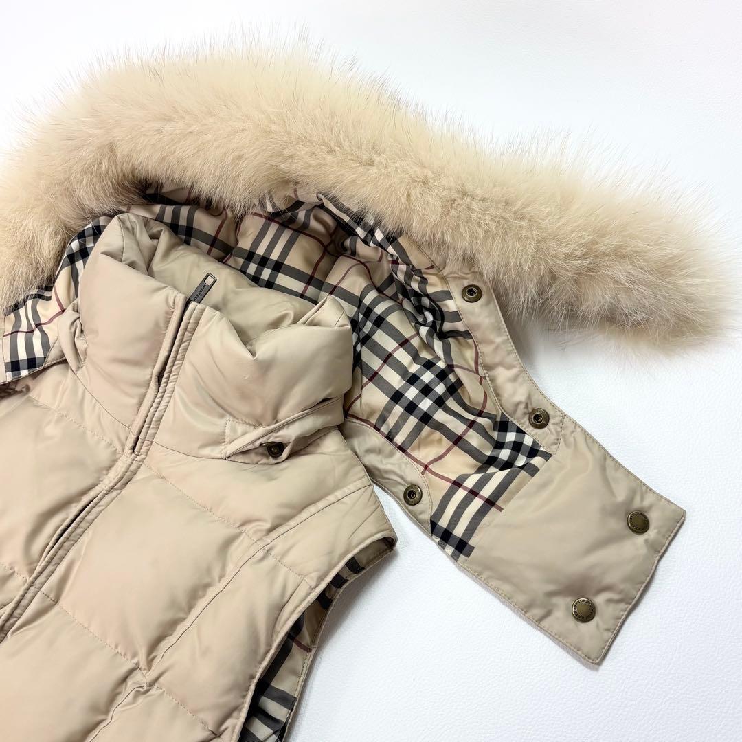 人気✨バーバリーロンドン ダウンベスト ノバチェック ブルーフォックス 36