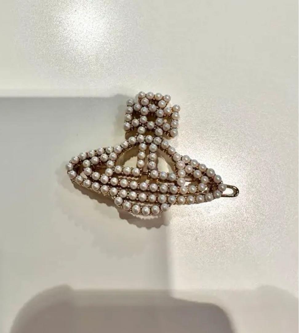 vivienne westwood＊オーブパールヘアピン