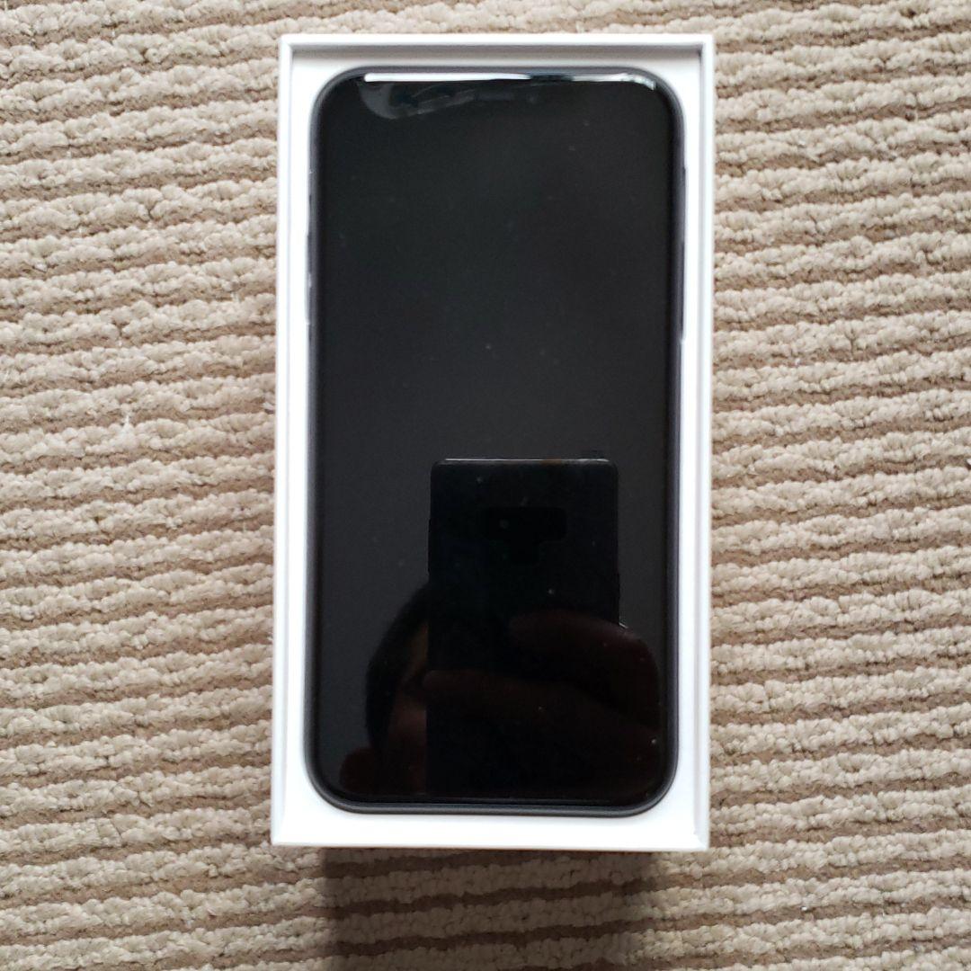 香港製　極美品　iphone11 256GB