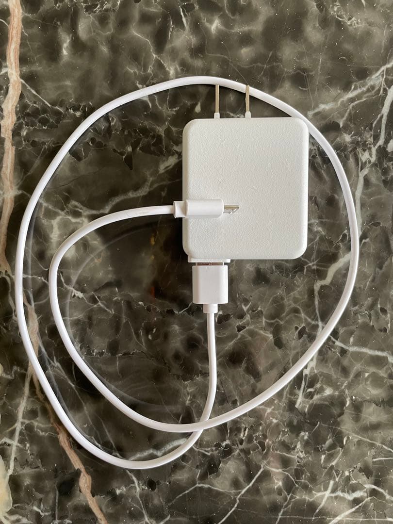 アクシージア美顔器 FOR EYES AXZIA MATE