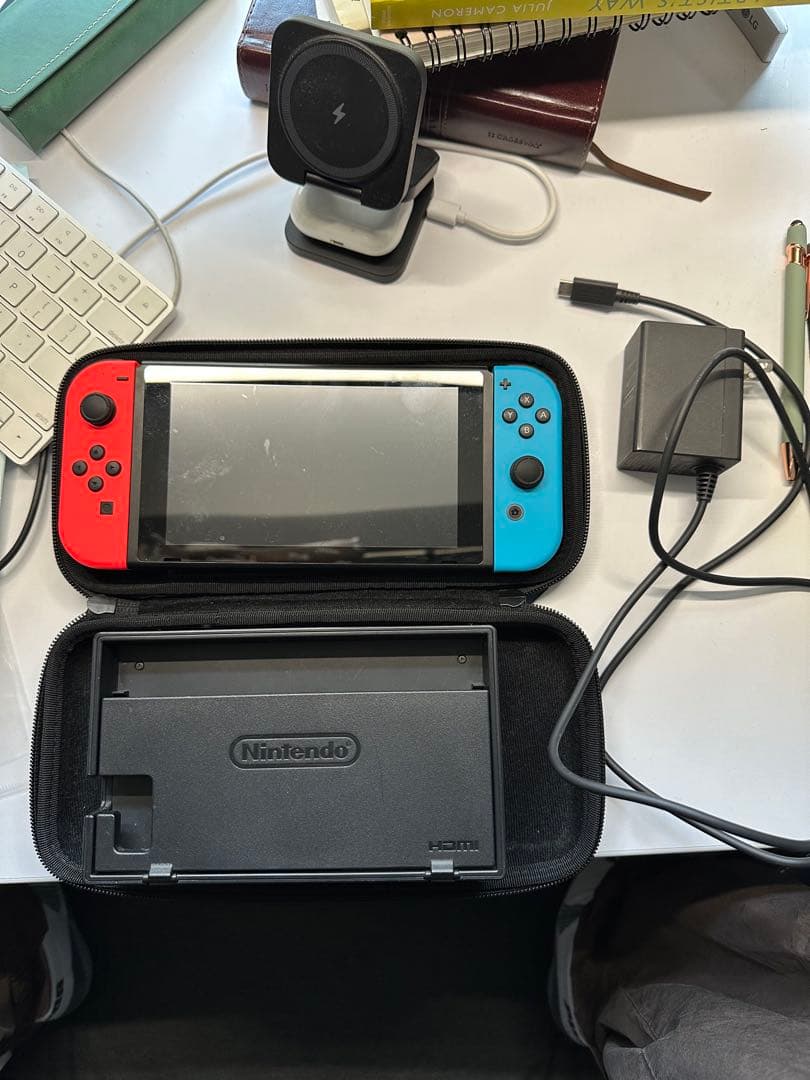 Nintendo Switch 本体 赤/青 Joy-Con付き