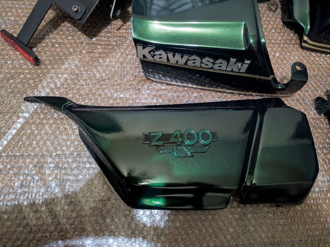 ゼファー400　FXジョーカーズ外装　塗装済み