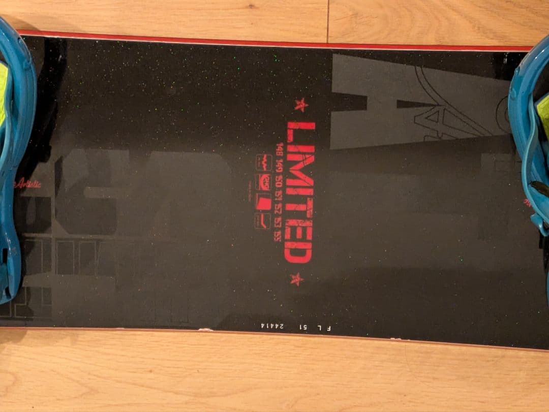 011ArtisticフラットスピンLimited ビンディング、カバーセット