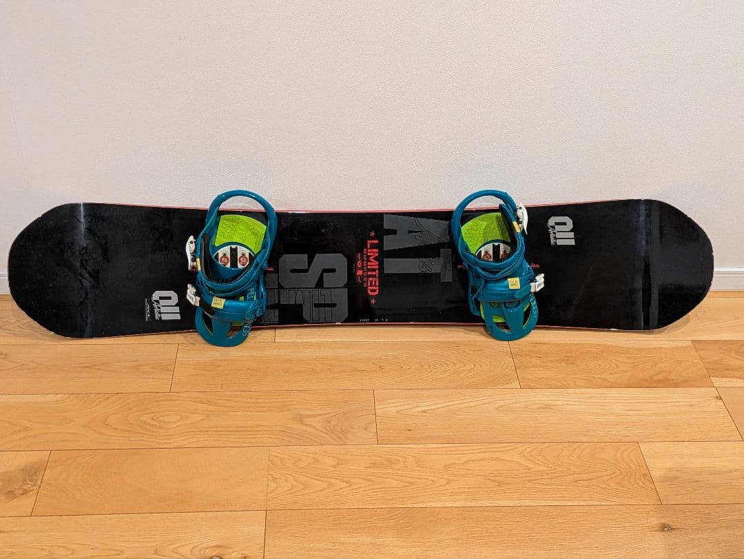 011ArtisticフラットスピンLimited ビンディング、カバーセット