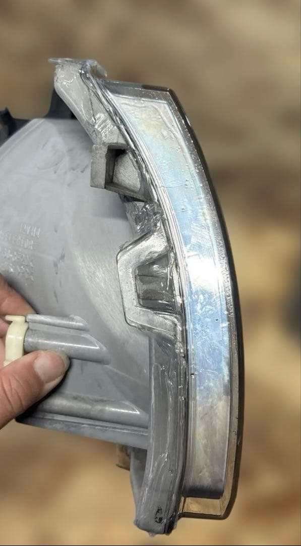 #1957 トヨタ ハイラックス　純正ハロゲンヘッドライト