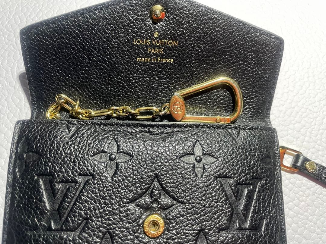 ルイヴィトン　モノグラム アンプラント　ポシェットクレ　ケース