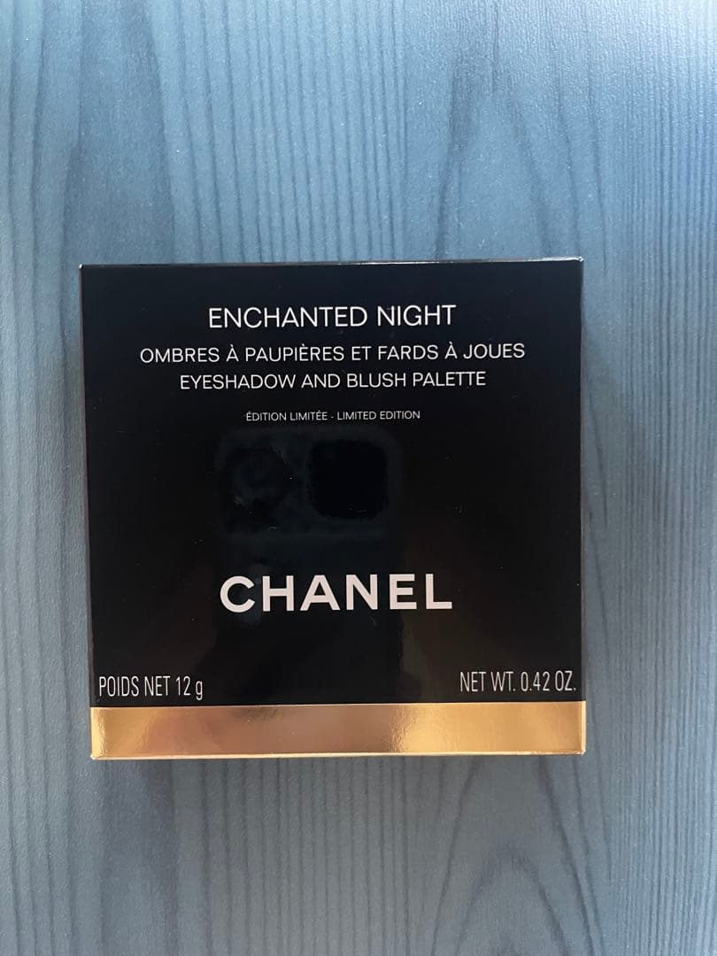 ENCHANTED NIGHT アイシャドウ＆ブラッシュパレット