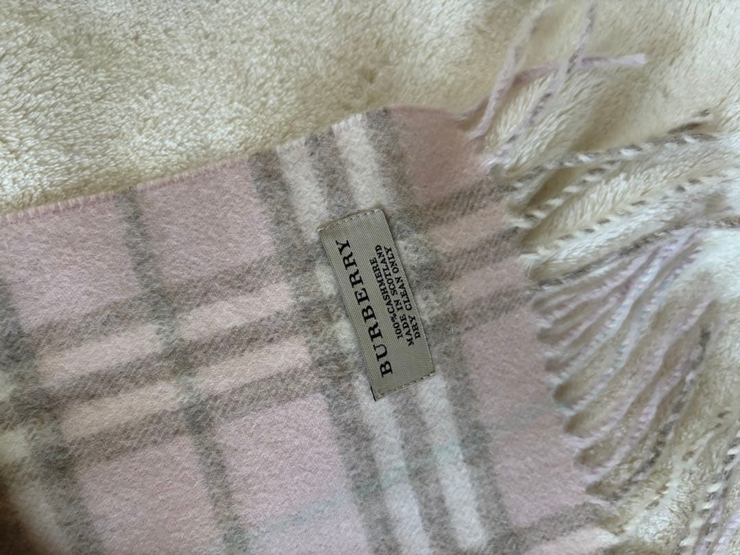 【美品】BURBERRY バーバリー マフラー　100%カシミヤ
